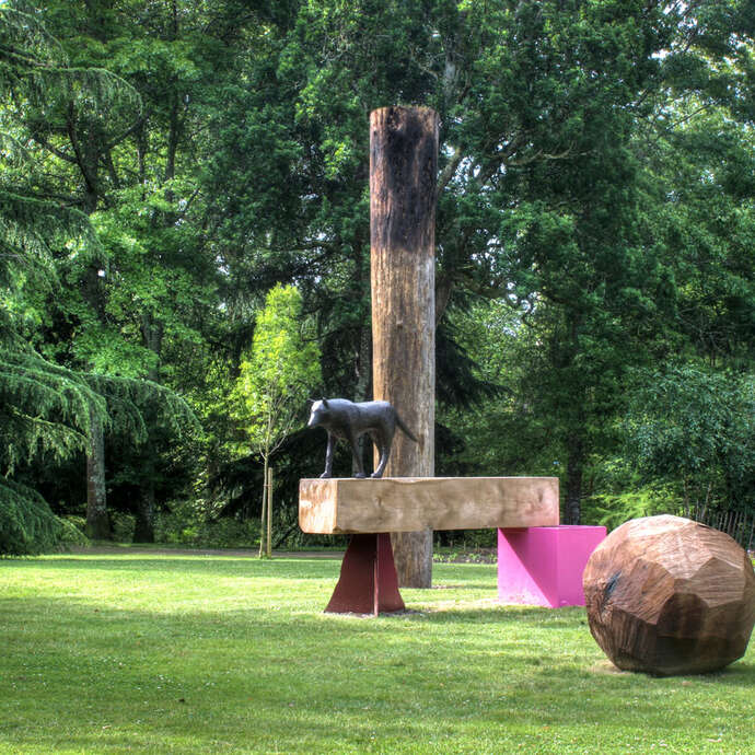 La Forêt d'Art Contemporain : Paysage et loup, oeuvre n°06