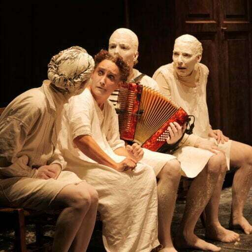 Théâtre - Blanche