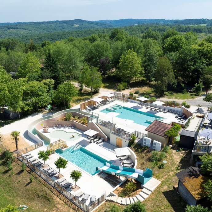 Camping Les Charmes
