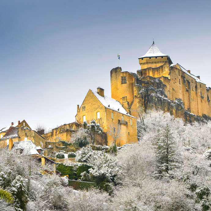 La Route des crèches de Noël - Château de Castelnaud