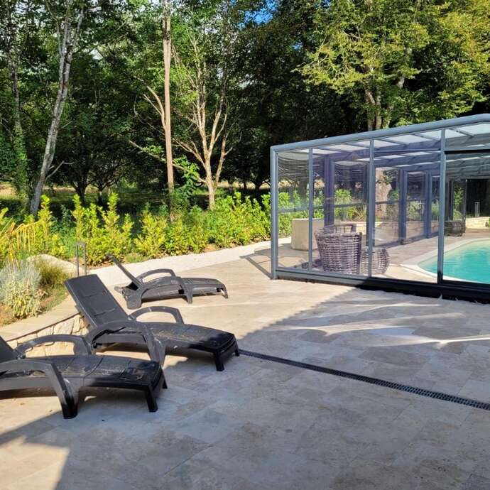 Gîte de charme Le Roucal, piscine couverte et chauffée proche de Sarlat