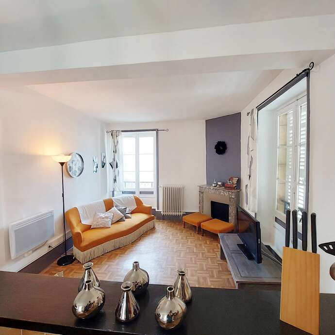 Appartement la Boétie à Sarlat centre, avec parking privé