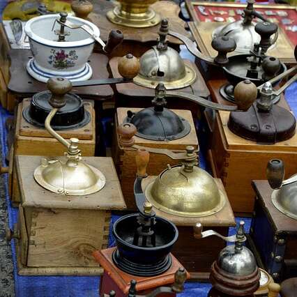 Vide grenier Saint Pompon