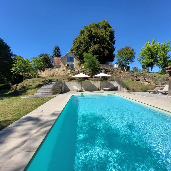 Les Chambrils avec piscine chauffée
