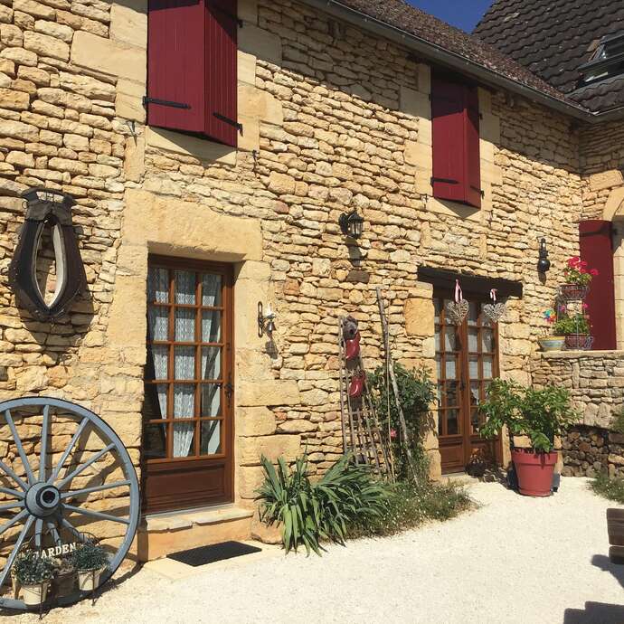 Gîte de l'Arche avec piscine proche de Sarlat