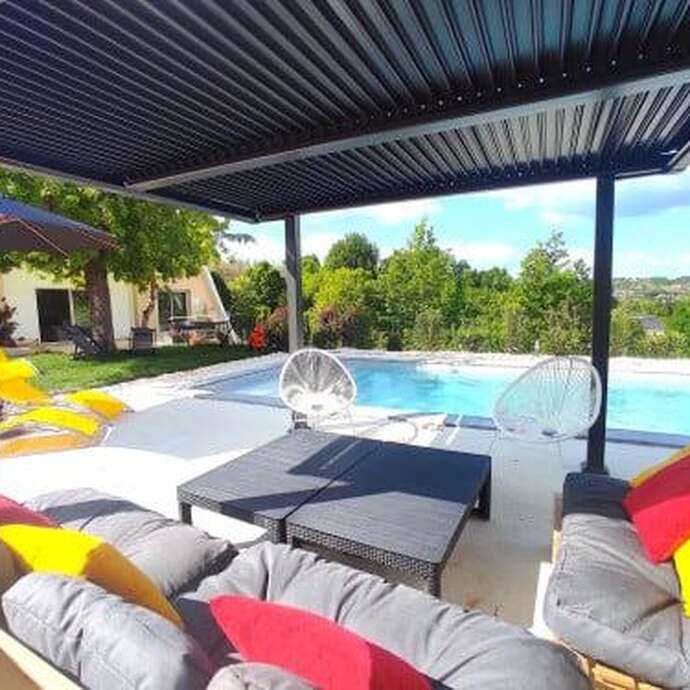 Villa d'Elsa avec piscine chauffée à Sarlat