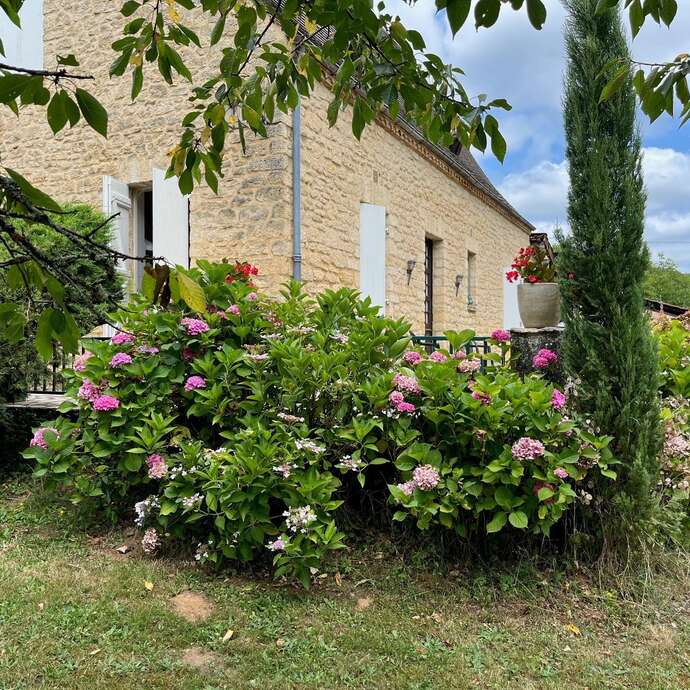 La Perigourdine avec piscine privée Sud de Sarlat