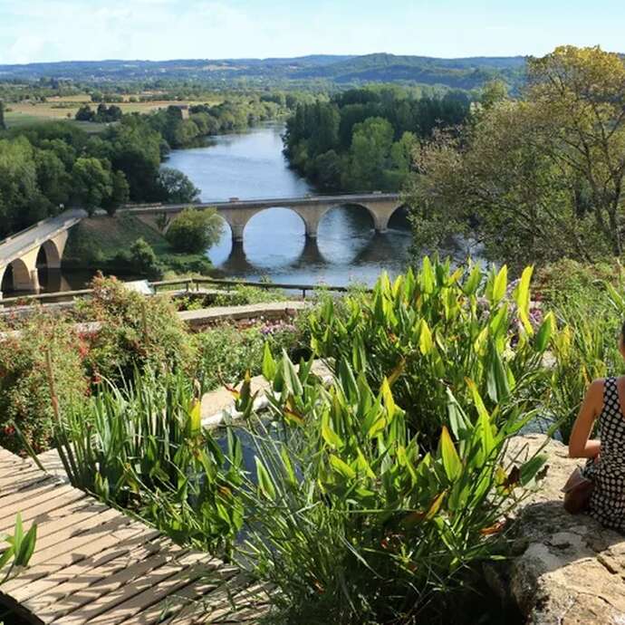 Balade littéraire dans les Jardins Panoramiques de Limeuil
