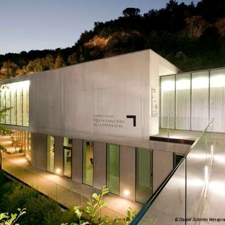 Conférence et dédicace de Pierre Daum