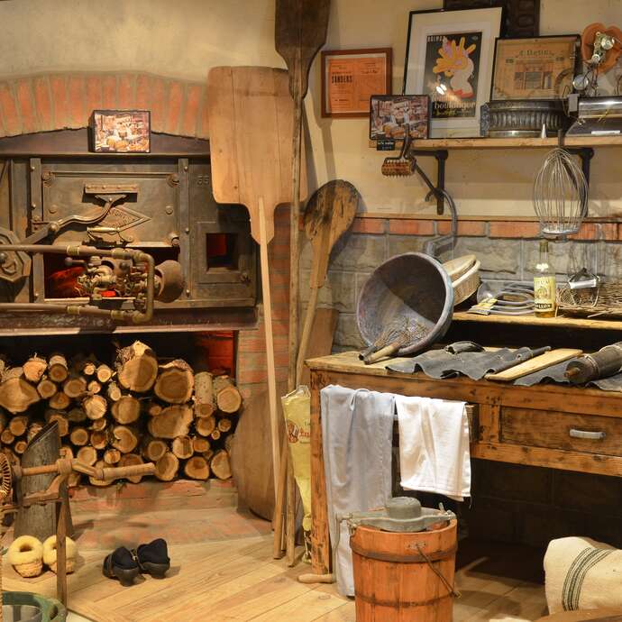Biscuiterie Ménou et son musée des métiers d'autrefois