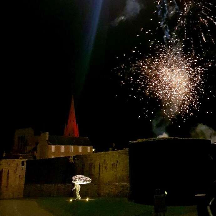 Noël à Guingamp :  feu d'artifice