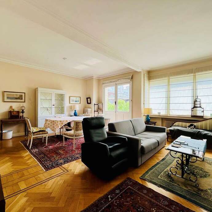 Ixelles Essential Apartment