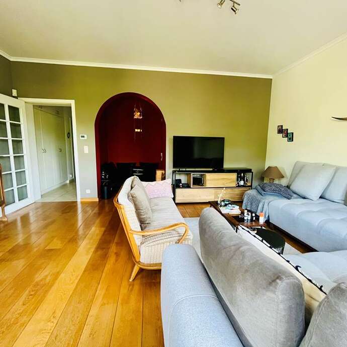 La chambre meublée du sud de Bruxelles