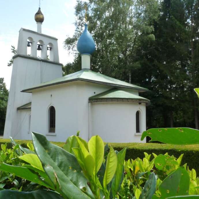 Cimetière militaire et chapelle russe