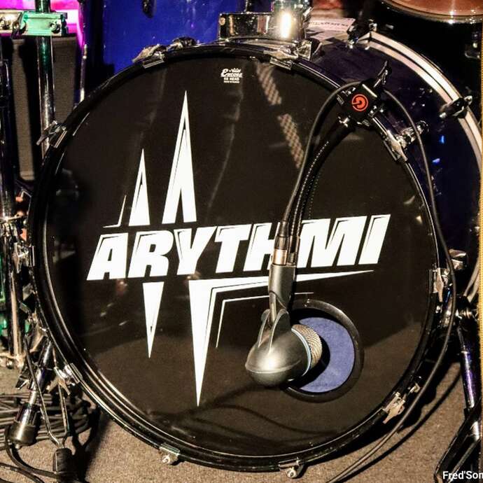 Scène d'Été au Centre Bourg : Arythmi Music Band
