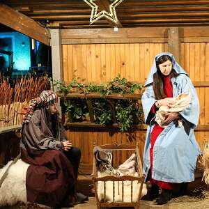 Living nativity scene