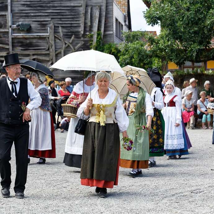 Eine farbenfrohe Hochzeit