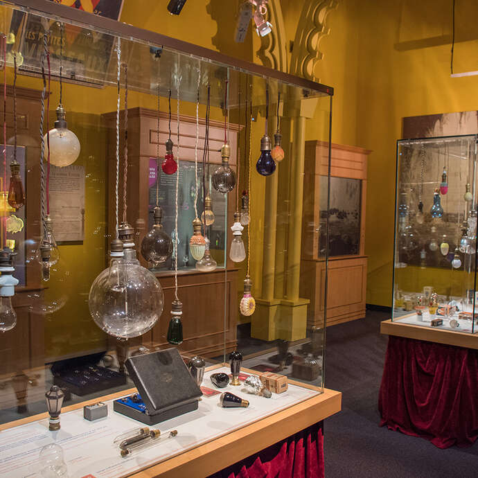 Freie Besichtigung des Electropolis-Museums