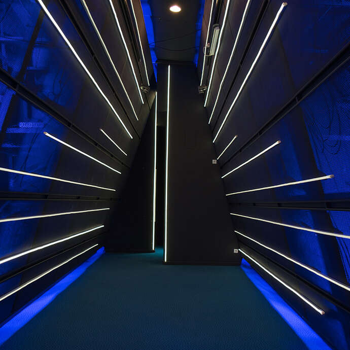 Visite du Musée Electropolis dans le noir