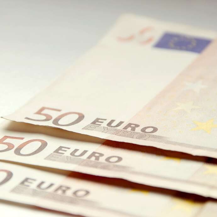 Guided tour: The secrets of a monetary institution