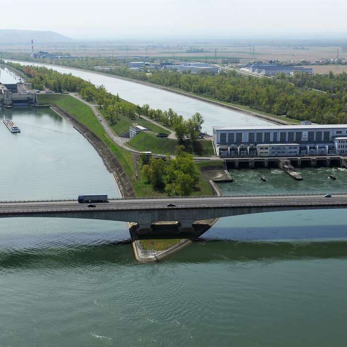 Führung durch das Wasserkraftwerk in Ottmarsheim