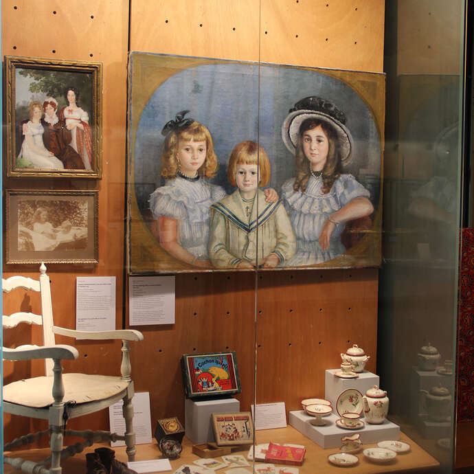 The museum's never-before-seen objects - Guided tour