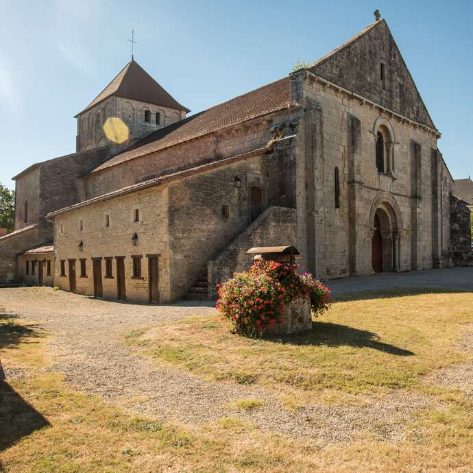 Église Saint-Pierre d'Usson
