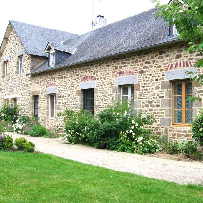 CHAMBRES D'HOTES LA ROUAUDIÈRE