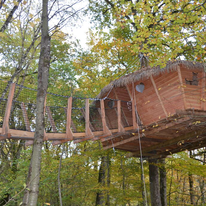 DOMAINE DES VAULX - CABANES EN L'AIR