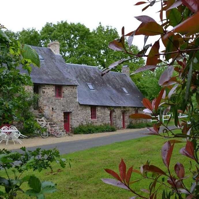 DOMAINE DES VAULX : GITE DE LA PETITE POUPARDIÈRE