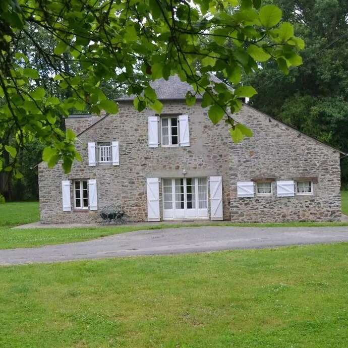 DOMAINE DES VAULX : GRANDE ÎLE DE LA POUPARDIÈRE