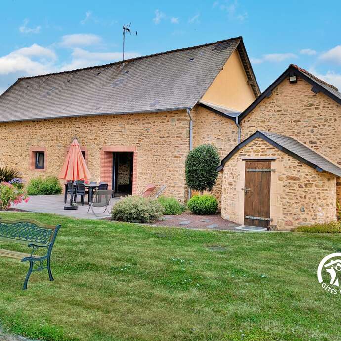 LA ROSE TRÉMIÈRE, 6 PERSONNES