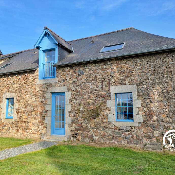 L'ÉCHANSON, 4 PERSONNES