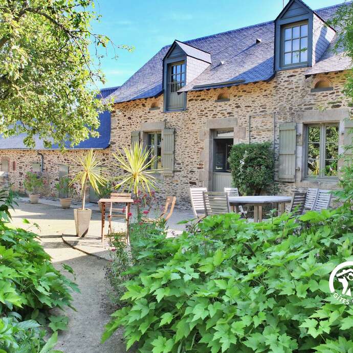 A LA FERMETTE DE LIMESLE, 2 CHAMBRES, 8 PERSONNES