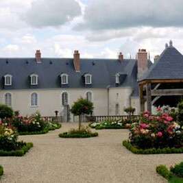 CHÂTEAU ET JARDINS D'HAUTERIVES