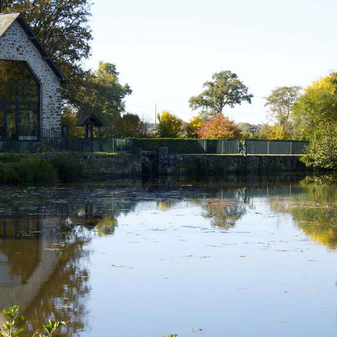 RESTAURANT LA FENDERIE À DEUX-EVAILLES