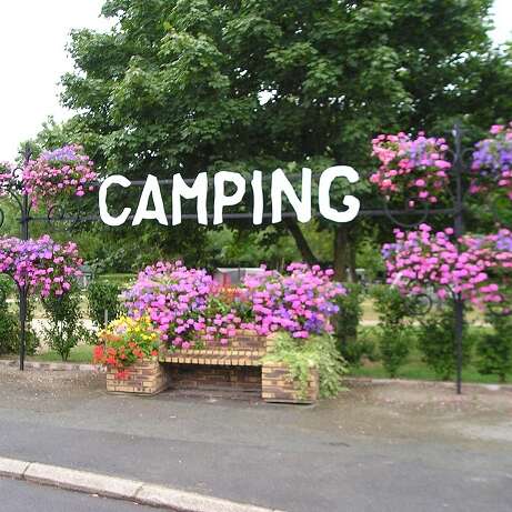 CAMPING MUNICIPAL DE MONTSÛRS