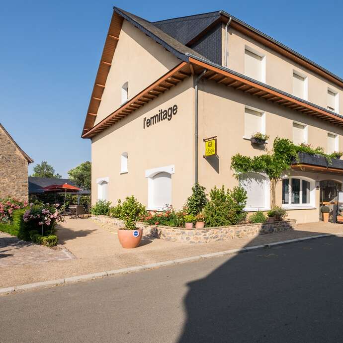 LOGIS HOTEL & RESTAURANT L'ERMITAGE