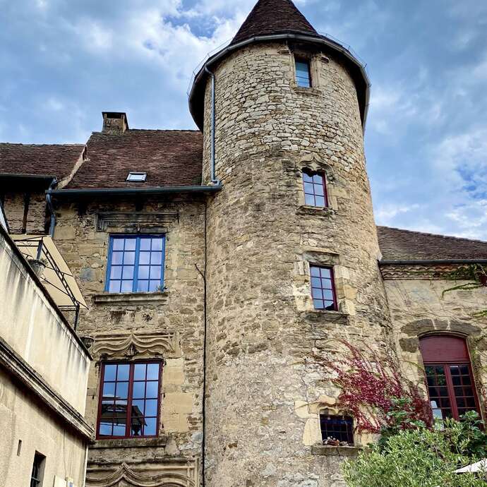 Pays d'Art et d'Histoire : Visite découverte - Saint-Céré et ses hôtels particuliers