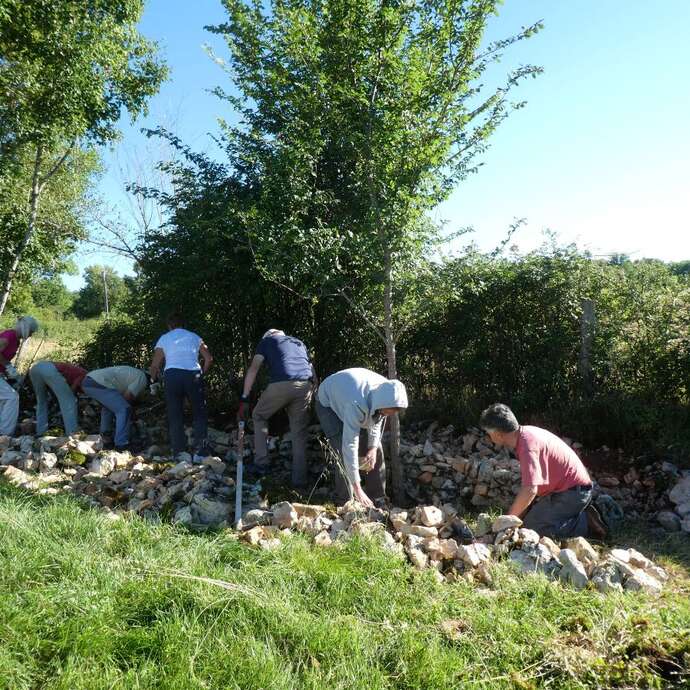 Journée d'initiation à la réfection des Murets en pierre sèche.