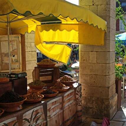 Petit marché du Causse