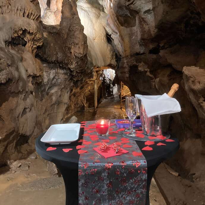 Visite de la Saint-Valentin aux Grottes de Presque