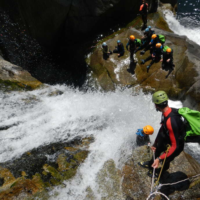 GRANDEUR NATURE : CANYONING