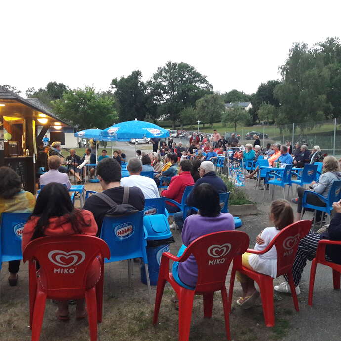 Concert EMMA MORY au camping Le Parc de Vaux