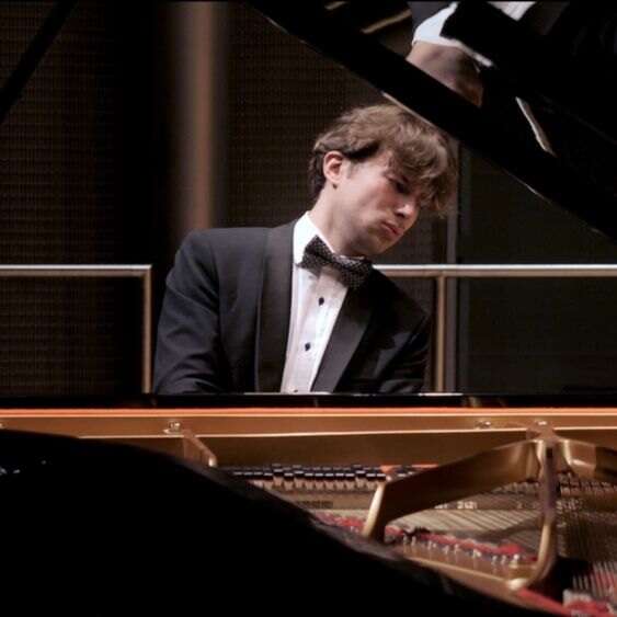 RECITAL DE PIANO DE MIKHAIL KAMBAROV