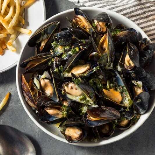 Repas moules-frites