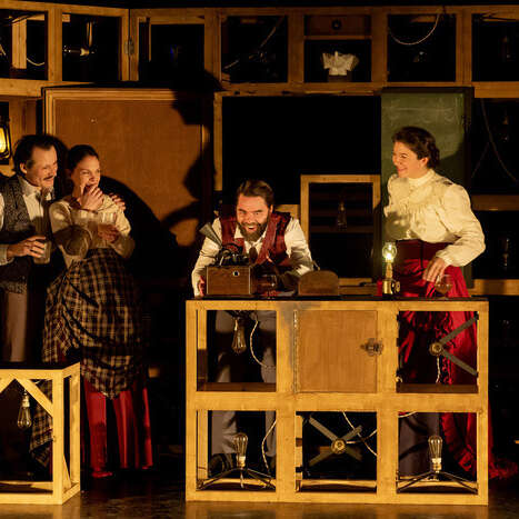 Théâtre : Lumière !