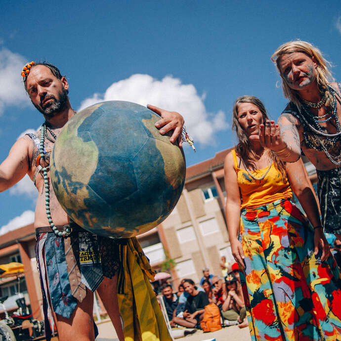 "Apocalypse" par la Cie Marzouk Machine