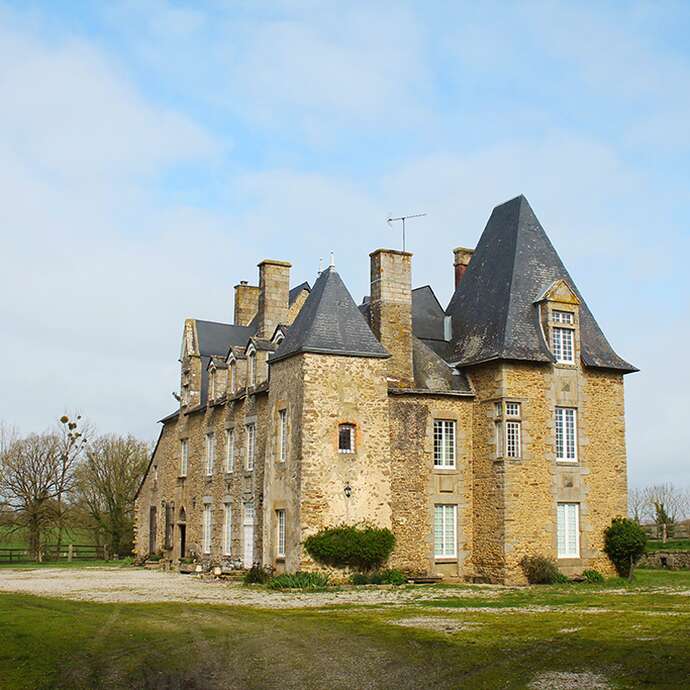 DIMANCHE D'EXCEPTION - VISITE DU CHÂTEAU DE L'AULNE-MONTGENARD