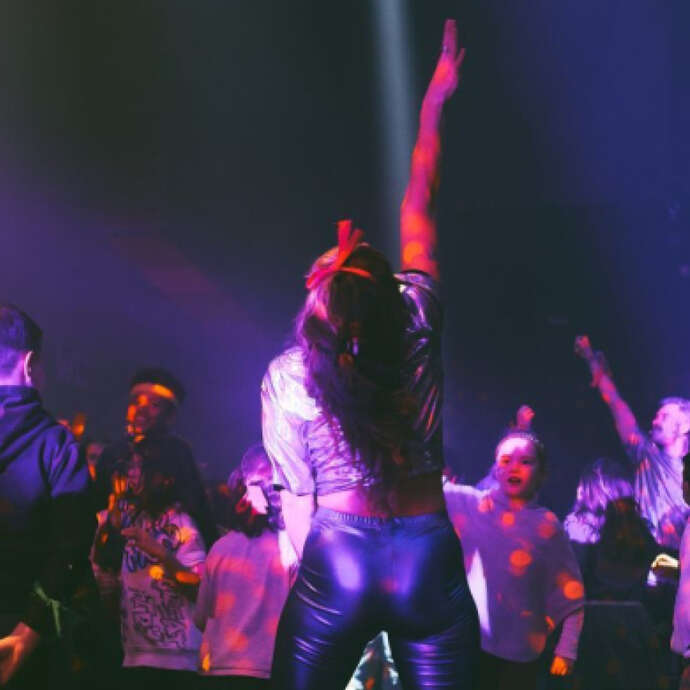 MINI M.A.D - CIE R14